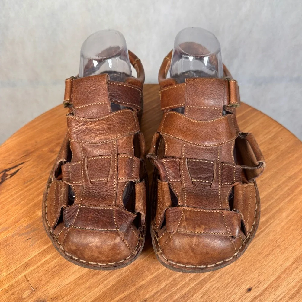 Born Fisherman Sandals Mens 8 Brown Good Leather Caged M6504 Hook Loop Strap